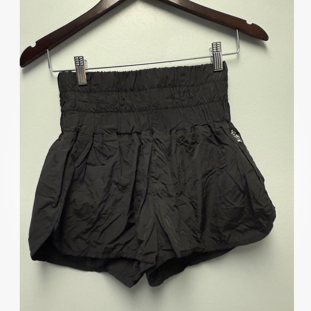 FREE PEOPLE The Way Home High Rise Running Shorts Women's Size Small Black